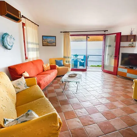 Holiday home Profumo Di Mare *